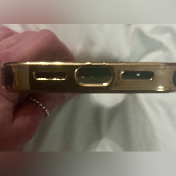 Black & Gold iPhone 13 Phone Case - Picture 5 of 10